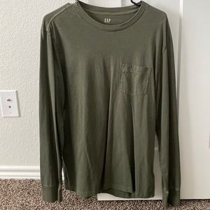 GAP Long-Sleeve T-Shirt LIKE NEW